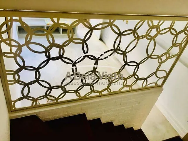 Casa 2 quartos e 2 banheiros, para alugar, no bairro Granja Viana em Cotia