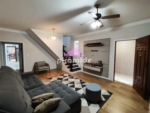 Casa com 134m² 3 quartos e 2 banheiros, à venda, no bairro Jardim Terras do Sul em São José dos Campos