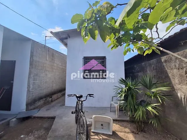 Casa com 250m² 1 quarto e 1 banheiro, à venda, no bairro Porto Novo em Caraguatatuba