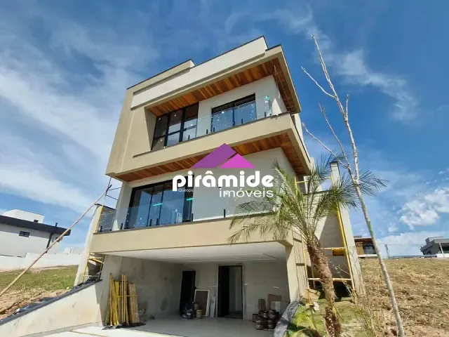 Casa com 330m² 4 quartos e 5 banheiros, à venda, no bairro Urbanova em São José dos Campos