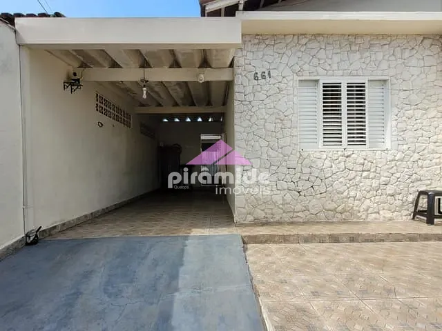 Casa com 150m² 4 quartos e 2 banheiros, à venda, no bairro Monte Castelo em São José dos Campos