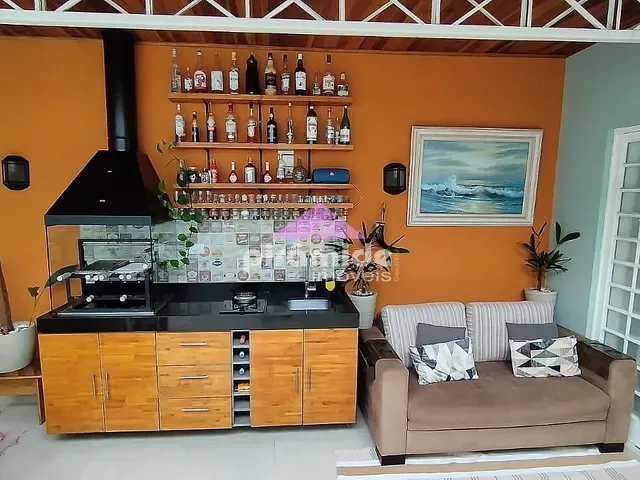 Casa com 125m² 1 quarto e 1 banheiro, à venda, no bairro Loteamento Residencial Vista Linda em São José dos Campos
