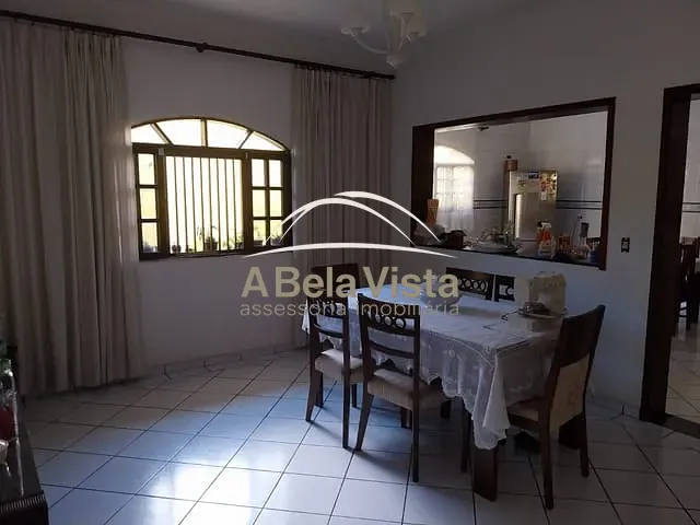 Casa com 276m² 3 quartos e 5 banheiros, à venda, no bairro Adalgisa em Osasco