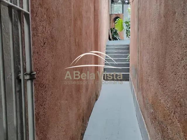 Casa com 210m² 3 quartos e 2 banheiros, à venda, no bairro Novo Osasco em Osasco
