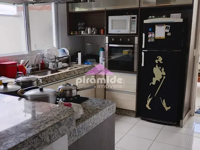 Casa com 126m² 3 quartos e 3 banheiros, à venda, no bairro Jardim Alvorada em São José dos Campos