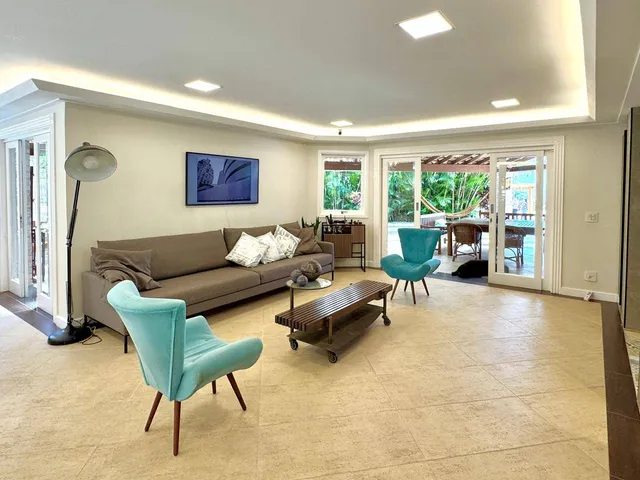 Casa com 953m² 6 quartos e 9 banheiros, à venda, no bairro Alphaville em Barueri