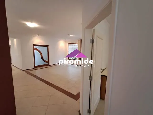 Casa com 632m² 5 quartos e 5 banheiros, à venda, no bairro Jardim Aquarius em São José dos Campos