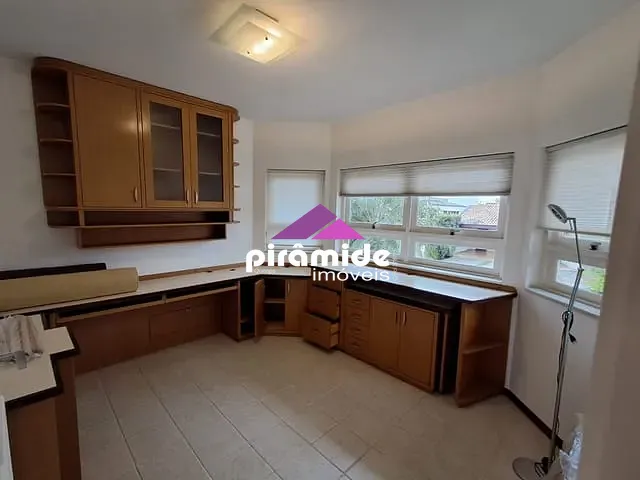 Casa com 632m² 5 quartos e 5 banheiros, à venda, no bairro Jardim Aquarius em São José dos Campos