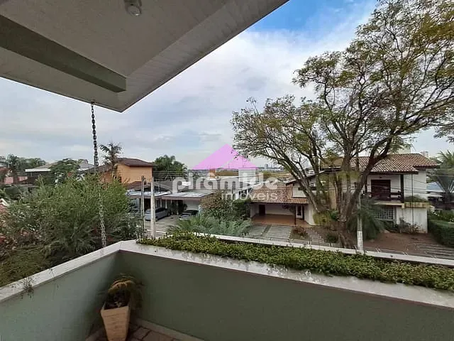 Casa com 632m² 5 quartos e 5 banheiros, à venda, no bairro Jardim Aquarius em São José dos Campos