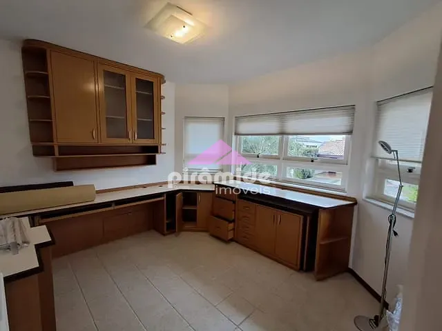 Casa com 632m² 5 quartos e 5 banheiros, à venda, no bairro Jardim Aquarius em São José dos Campos