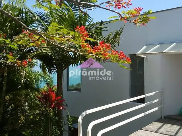 Casa com 830m² 3 quartos e 5 banheiros, à venda, no bairro Siriúba em Ilhabela