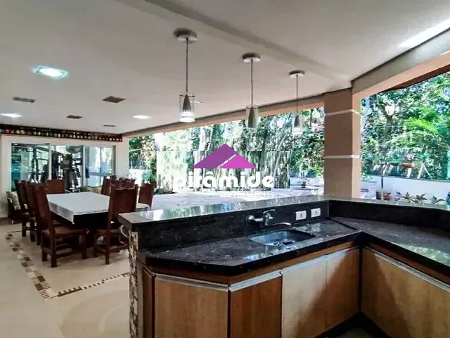 Casa com 455m² 4 quartos e 7 banheiros, à venda, no bairro Urbanova em São José dos Campos
