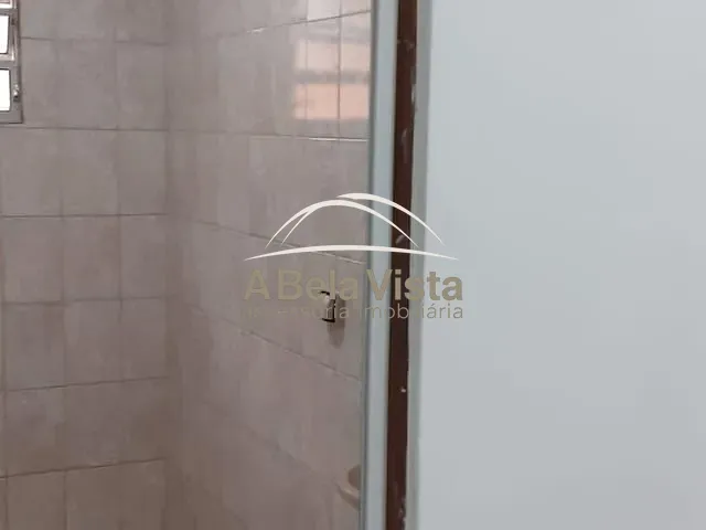 Casa 2 quartos e 2 banheiros, à venda, no bairro Jardim Roberto em Osasco