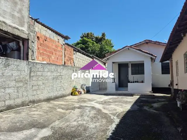 Casa 2 quartos e 1 banheiro, para alugar, no bairro Jardim Santa Matilde em São José dos Campos