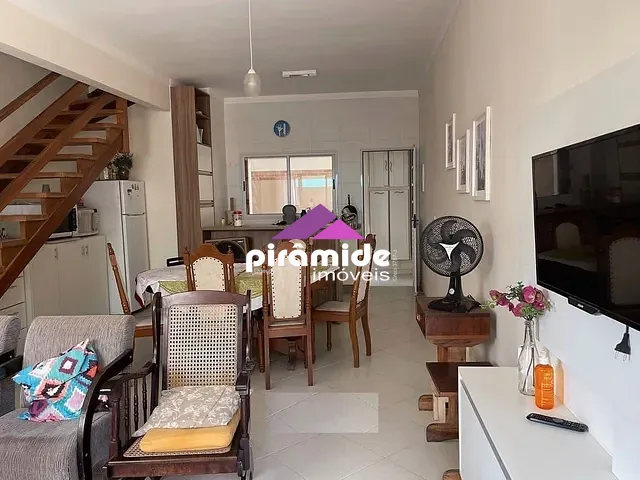 Casa 2 quartos e 2 banheiros, à venda, no bairro Caraguatatuba em Caraguatatuba