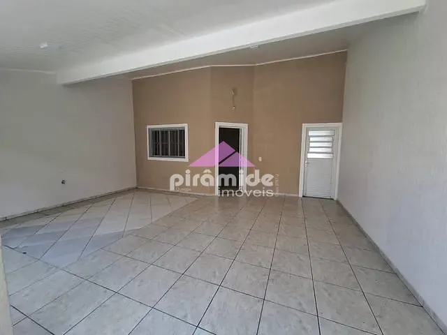 Casa com 175m² 4 quartos e 3 banheiros, à venda, no bairro Parque Residencial Santo André em Caçapava