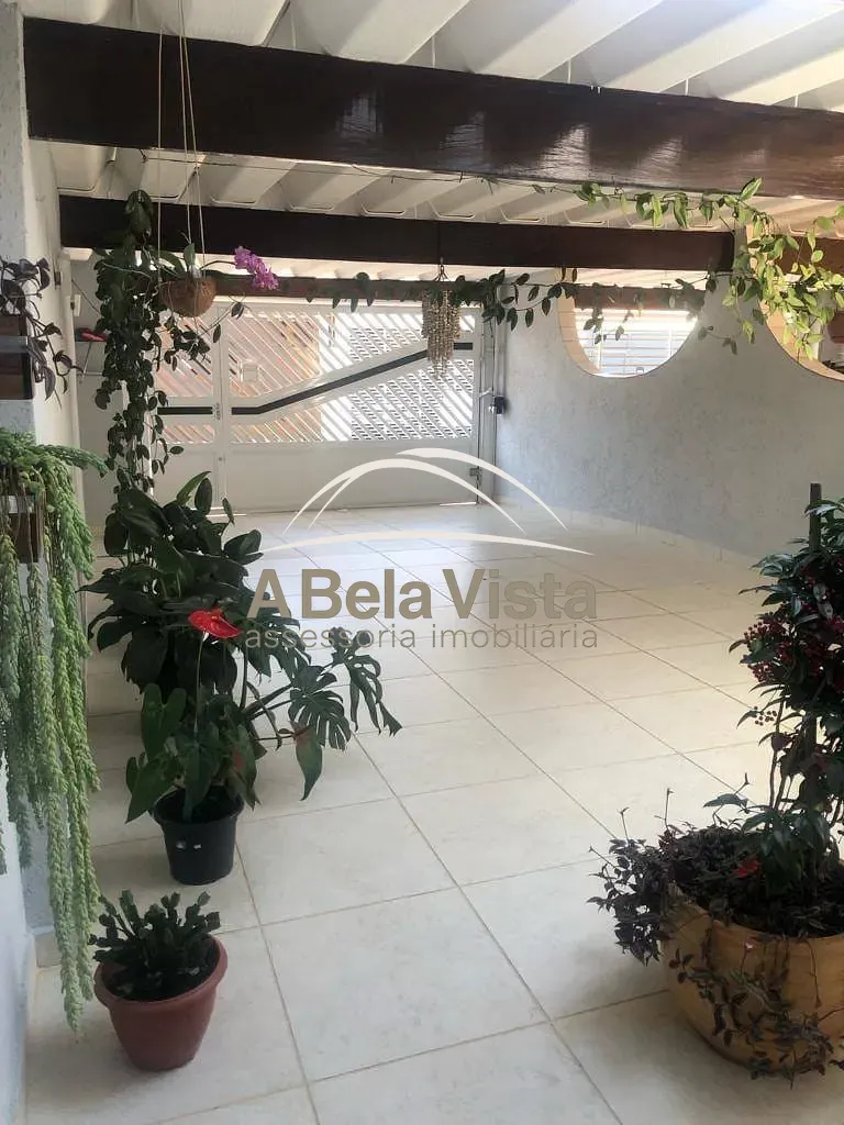 Casa, 3 quartos, 163 m² - Foto 1
