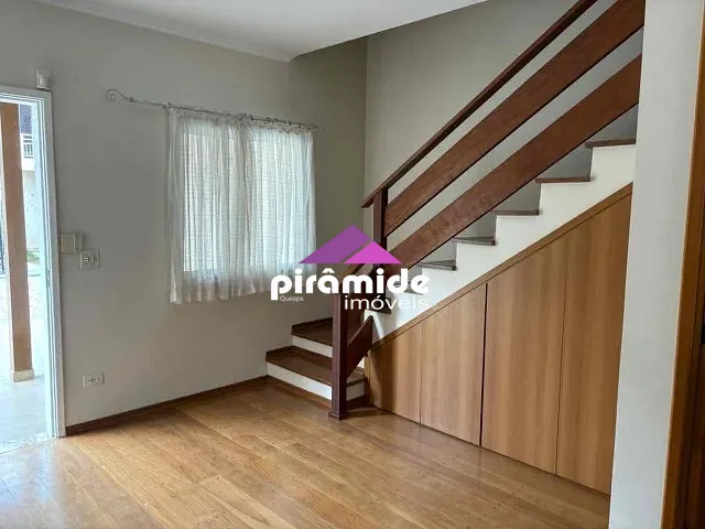 Casa com 160m² 3 quartos e 2 banheiros, à venda, no bairro Cidade Jardim em Jacareí