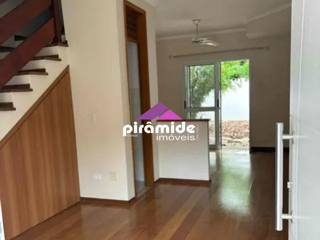 Casa com 160m² 3 quartos e 2 banheiros, à venda, no bairro Cidade Jardim em Jacareí