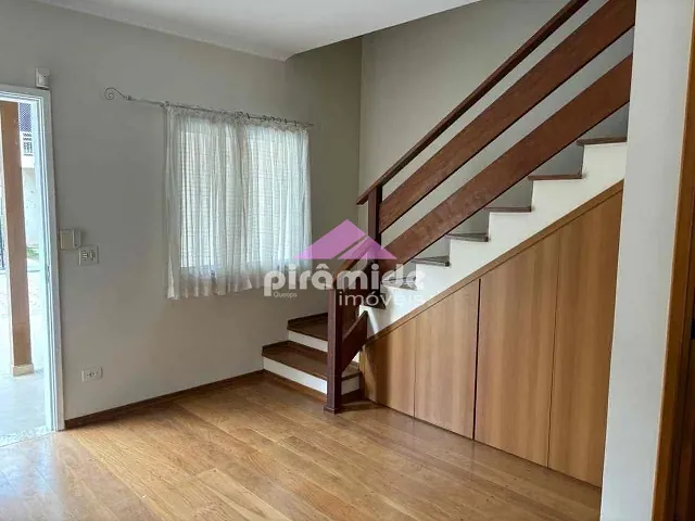 Casa com 160m² 3 quartos e 2 banheiros, à venda, no bairro Cidade Jardim em Jacareí