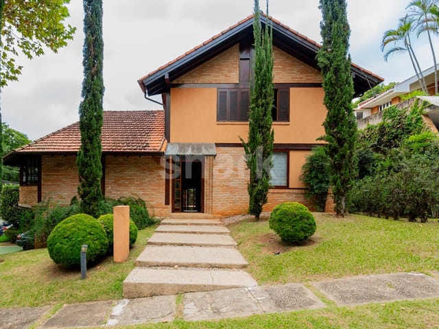 Casa com 807m² 5 quartos e 6 banheiros, à venda, no bairro Alphaville Residencial Um em Barueri