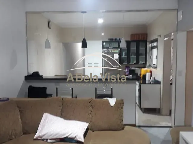 Casa com 161m² 3 quartos e 2 banheiros, à venda, no bairro Jaguaribe em Osasco