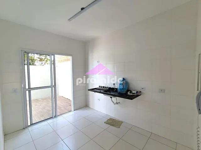 Casa com 82m² 2 quartos e 1 banheiro, à venda ou para alugar, no bairro Santa Luzia em Caçapava