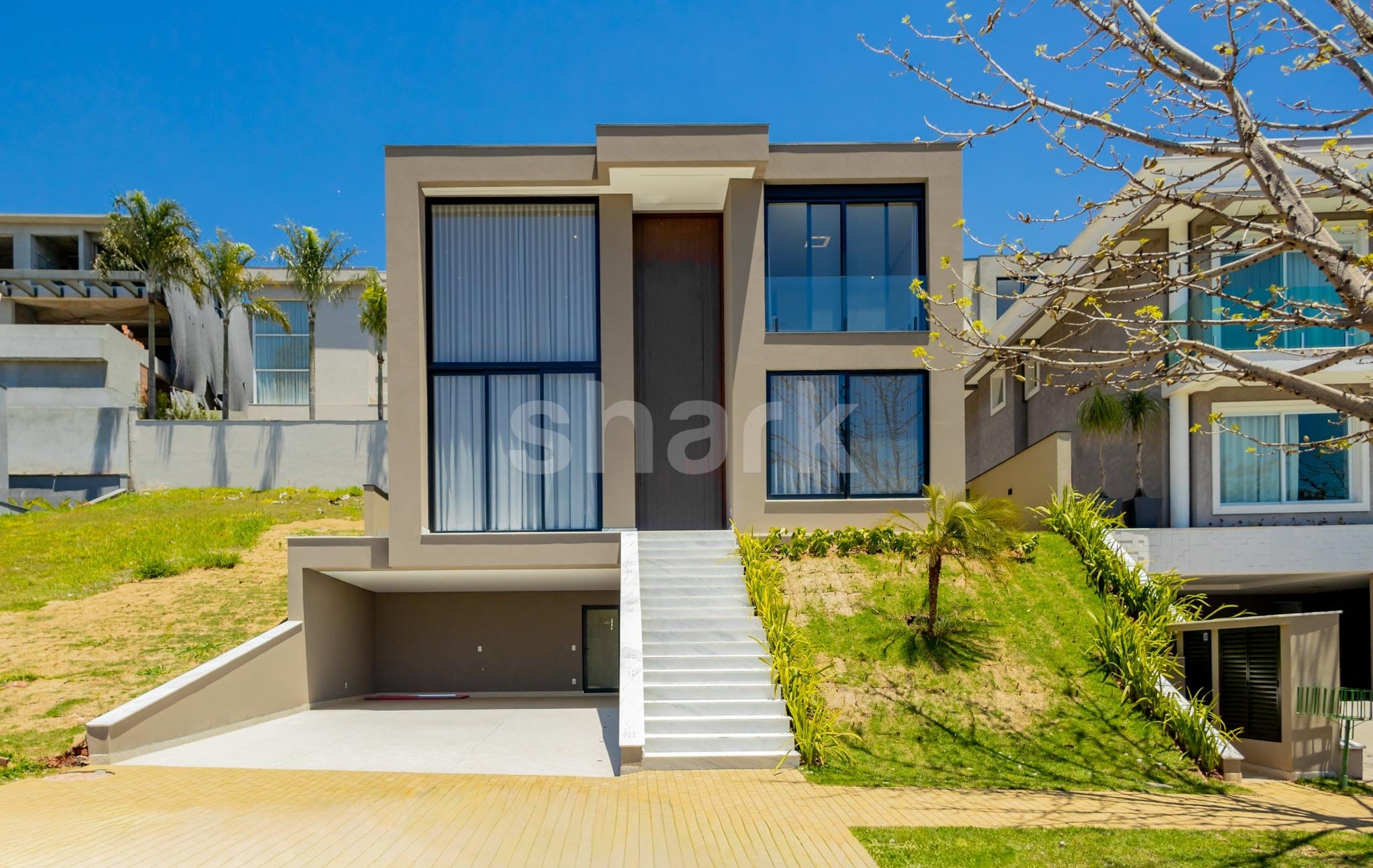 Casa em Alphaville — foto 1
