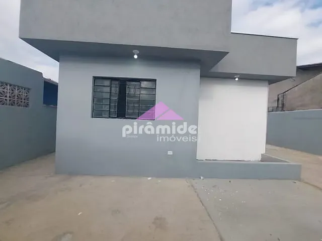 Casa com 300m² 3 quartos e 2 banheiros, à venda, no bairro Cidade Morumbi em São José dos Campos