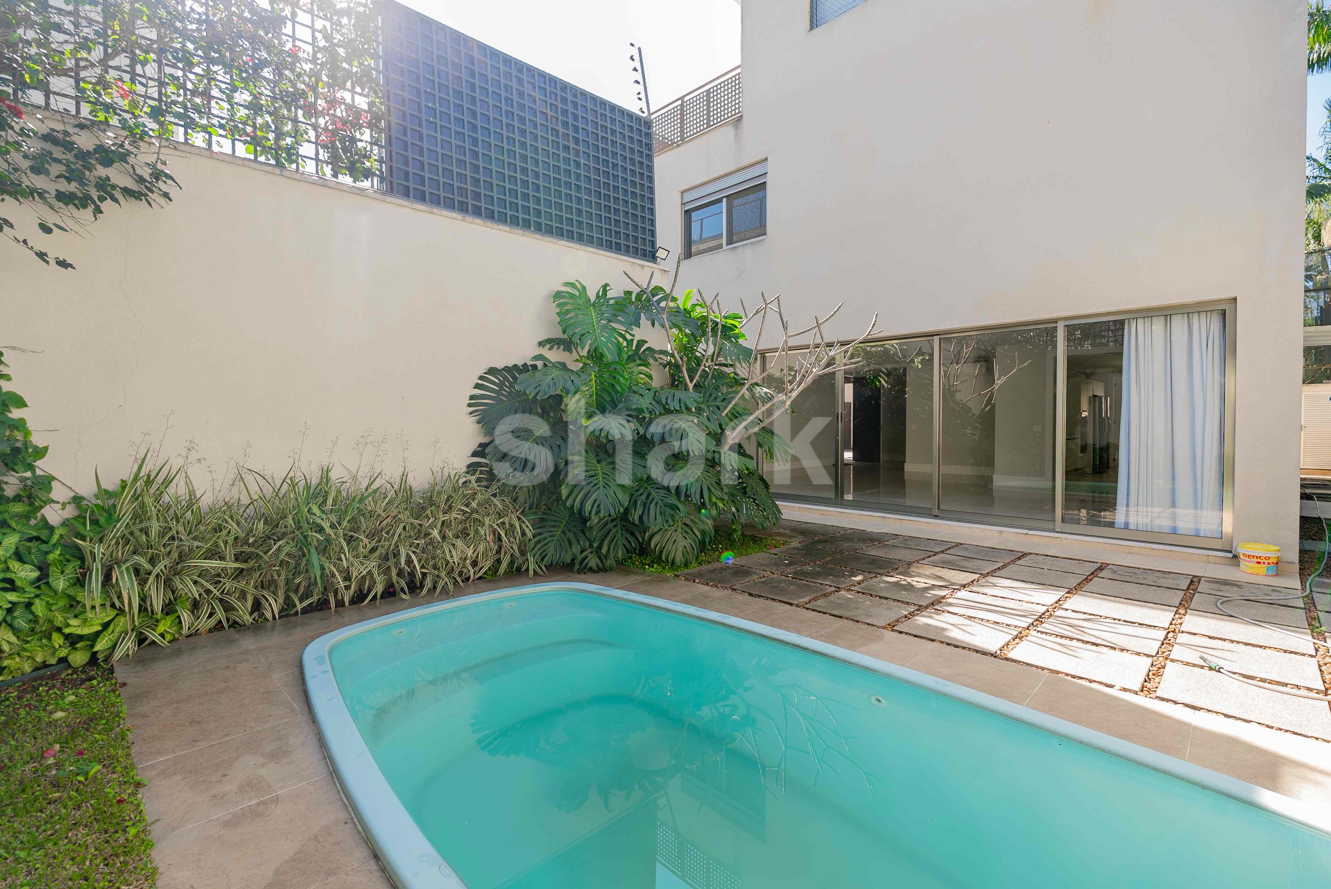 Casa em Jardim Europa — foto 1