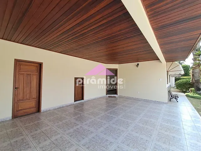Casa com 480m² 4 quartos e 2 banheiros, para alugar, no bairro Jardim Esplanada em São José dos Campos