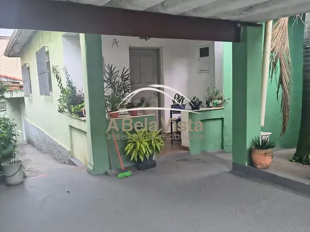 Casa com 300m² 2 quartos e 1 banheiro, à venda, no bairro Vila Osasco em Osasco