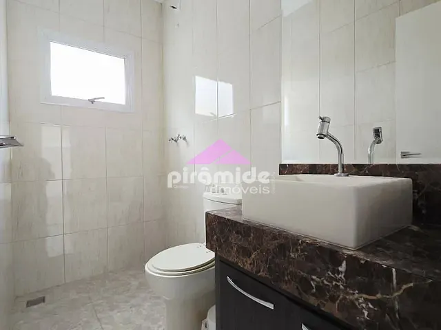 Casa 4 quartos e 4 banheiros, à venda, no bairro Jardim San Marino em São José dos Campos