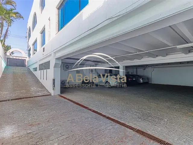 Casa para alugar, no bairro Jardim Everest em São Paulo