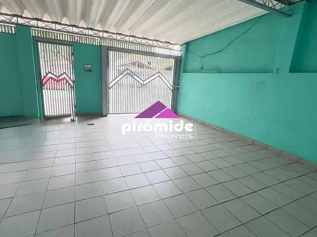 Casa com 300m² 3 quartos e 3 banheiros, à venda, no bairro Parque Industrial em São José dos Campos