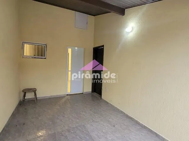 Casa com 170m² 3 quartos e 3 banheiros, à venda, no bairro Jardim das Indústrias em São José dos Campos