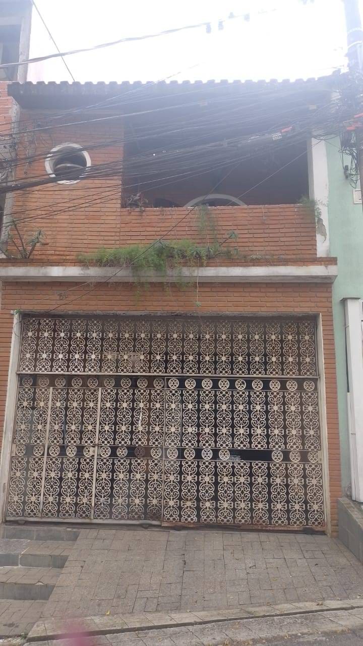 Casa à venda com 3 quartos, 148m² - Foto 1