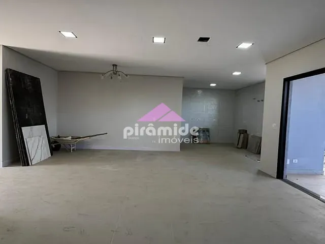 Casa 4 quartos e 4 banheiros, à venda, no bairro Jardim Santa Júlia em São José dos Campos