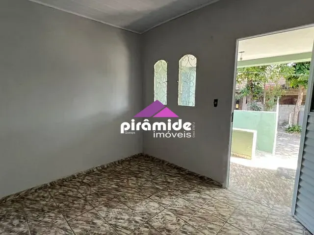 Casa 3 quartos e 1 banheiro, à venda, no bairro Vila São Bento em São José dos Campos