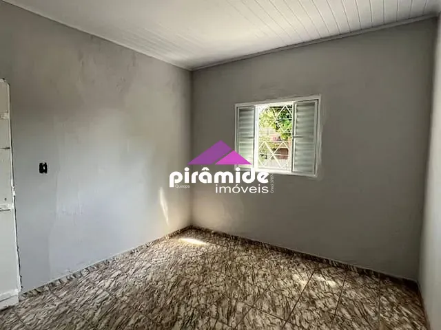 Casa 3 quartos e 1 banheiro, à venda, no bairro Vila São Bento em São José dos Campos