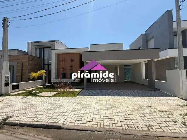 Casa com 300m² 3 quartos e 3 banheiros, à venda, no bairro Taubaté em Tremembé