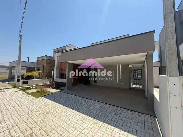 Casa com 300m² 3 quartos e 3 banheiros, à venda, no bairro Taubaté em Tremembé