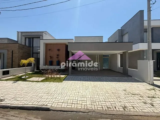 Casa com 300m² 3 quartos e 3 banheiros, à venda, no bairro Taubaté em Tremembé