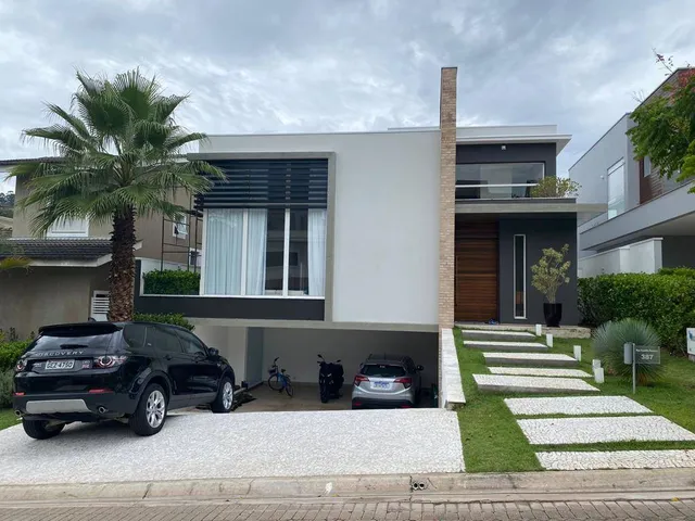Casa com 420m² 3 quartos e 6 banheiros, para alugar, no bairro Tamboré em Santana de Parnaíba