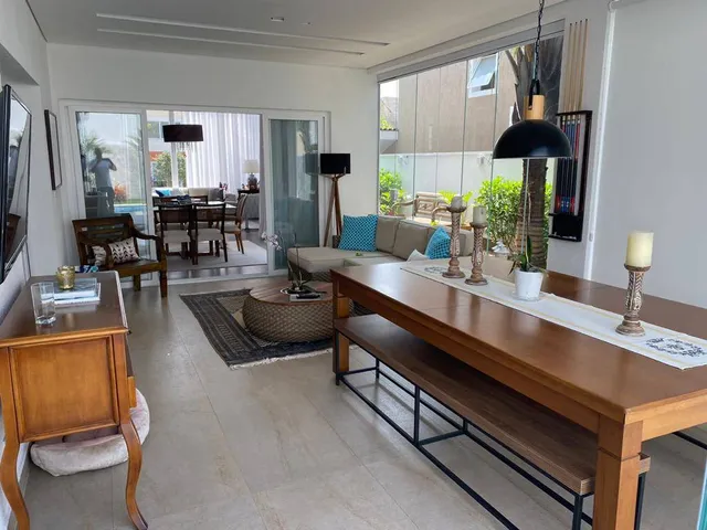 Casa com 420m² 3 quartos e 6 banheiros, para alugar, no bairro Tamboré em Santana de Parnaíba