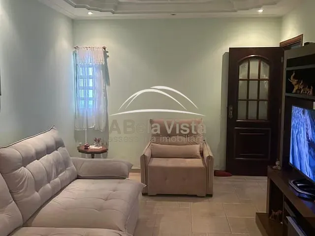 Casa com 246m² 2 quartos e 3 banheiros, à venda, no bairro Jardim das Flores em Osasco