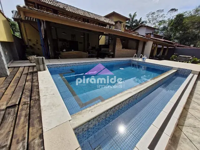 Casa com 598m² 4 quartos e 5 banheiros, à venda, no bairro Massaguaçu em Caraguatatuba