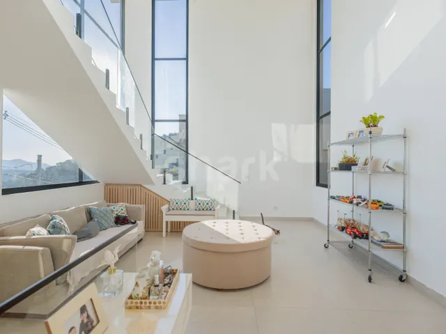 Casa com 500m² 3 quartos e 4 banheiros, à venda, no bairro Alphaville em Santana de Parnaíba
