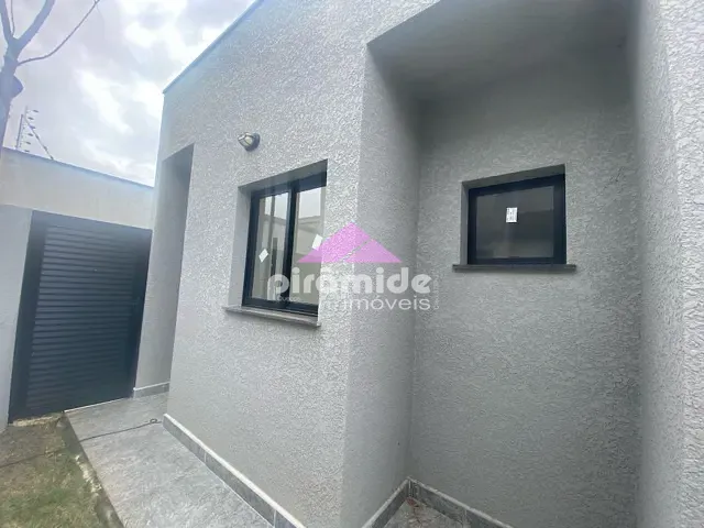 Casa com 48m² 2 quartos e 2 banheiros, à venda, no bairro Pontal de Santa Marina em Caraguatatuba