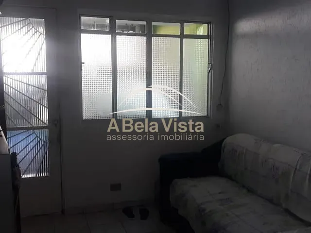 Casa com 246m² 2 quartos e 1 banheiro, à venda, no bairro Umuarama em Osasco
